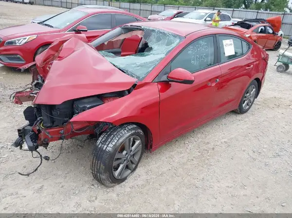 5NPD84LFXHH052736 2017 HYUNDAI ELANTRA - Image 2