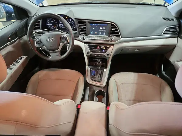 5NPD84LFXHH053286 2017 HYUNDAI ELANTRA - Image 8