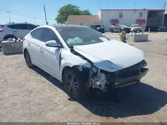 5NPD84LFXHH055037 2017 HYUNDAI ELANTRA