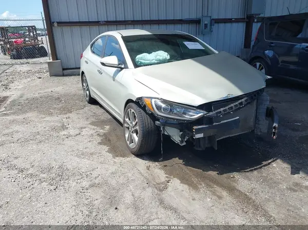 5NPD84LFXHH055748 2017 HYUNDAI ELANTRA - Image 1