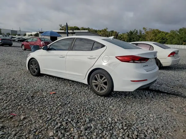 5NPD84LFXHH057550 2017 HYUNDAI ELANTRA - Image 2