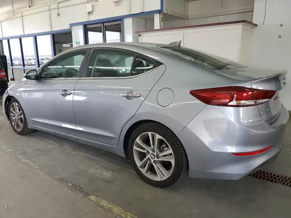 5NPD84LFXHH063414 2017 HYUNDAI ELANTRA - Image 2