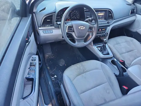 5NPD84LFXHH064031 2017 HYUNDAI ELANTRA - Image 8