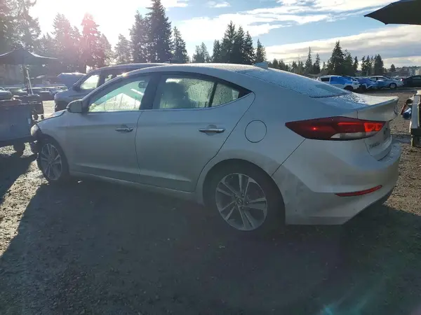 5NPD84LFXHH068998 2017 HYUNDAI ELANTRA - Image 2
