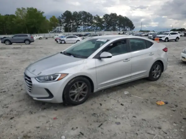 5NPD84LFXHH069519 2017 HYUNDAI ELANTRA - Image 1