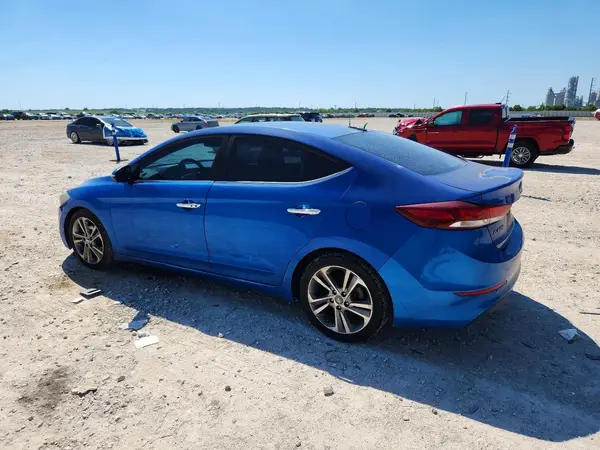 5NPD84LFXHH069567 2017 HYUNDAI ELANTRA - Image 2