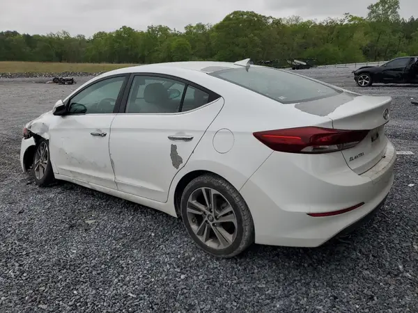 5NPD84LFXHH070413 2017 HYUNDAI ELANTRA - Image 2