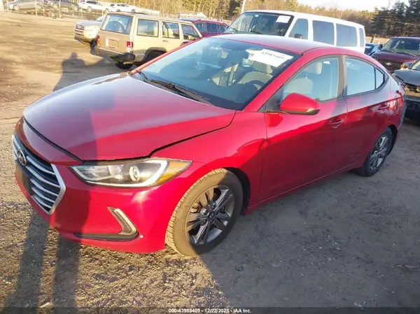 5NPD84LFXHH071402 2017 HYUNDAI ELANTRA - Image 2