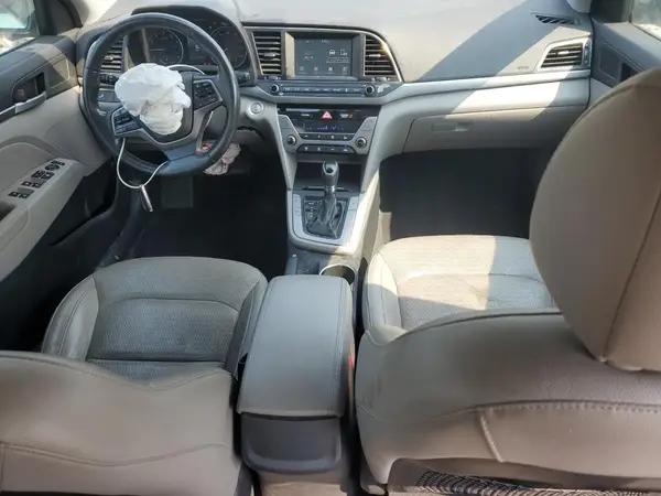 5NPD84LFXHH074610 2017 HYUNDAI ELANTRA - Image 8