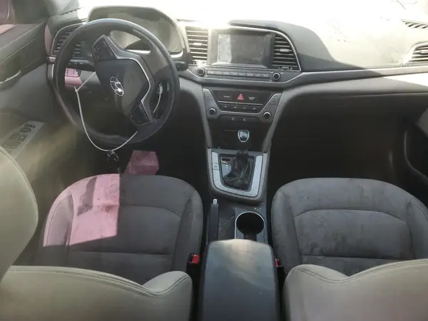 5NPD84LFXHH084019 2017 HYUNDAI ELANTRA - Image 8
