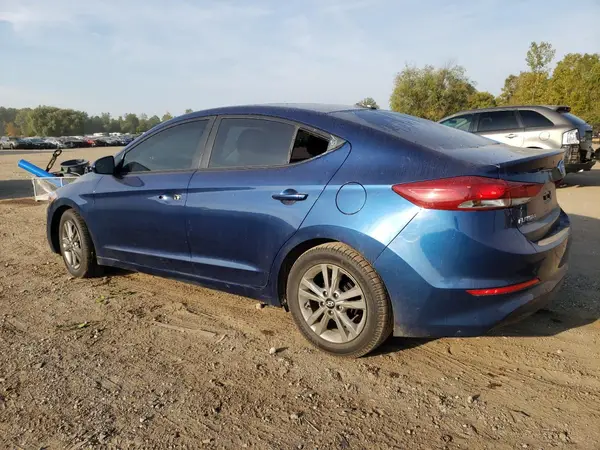 5NPD84LFXHH084957 2017 HYUNDAI ELANTRA - Image 2