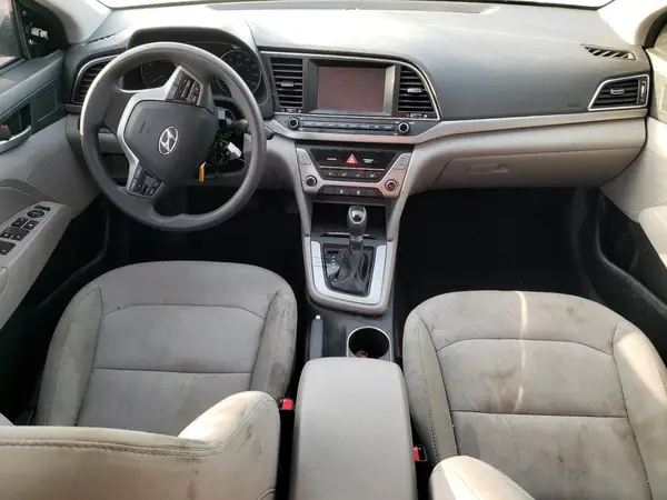5NPD84LFXHH084957 2017 HYUNDAI ELANTRA - Image 8