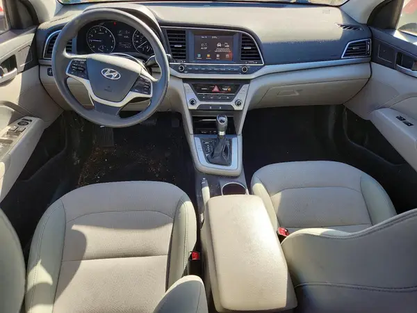 5NPD84LFXHH085302 2017 HYUNDAI ELANTRA - Image 8