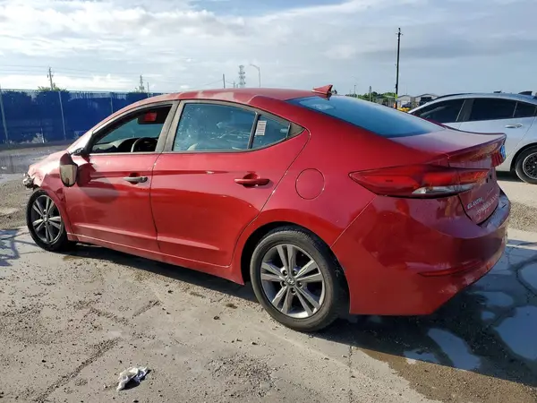 5NPD84LFXHH085574 2017 HYUNDAI ELANTRA - Image 2