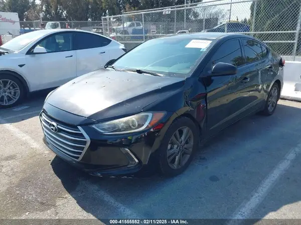 5NPD84LFXHH085686 2017 HYUNDAI ELANTRA - Image 2