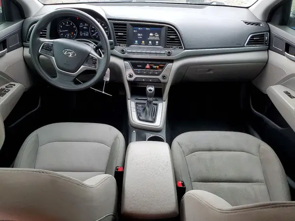 5NPD84LFXHH095490 2017 HYUNDAI ELANTRA - Image 8