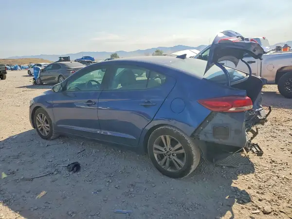 5NPD84LFXHH097918 2017 HYUNDAI ELANTRA - Image 2