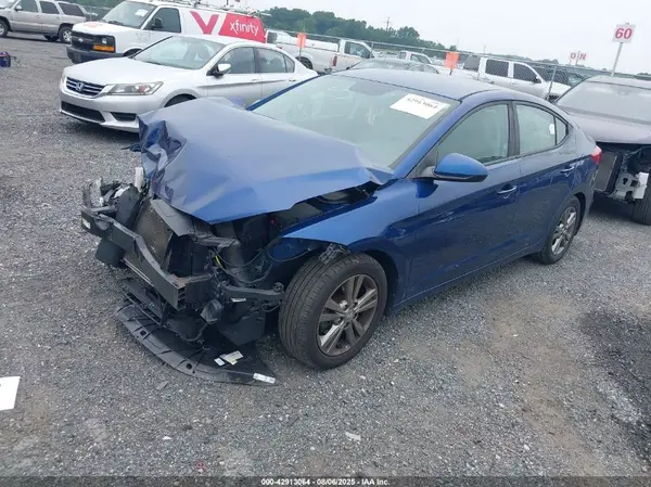 5NPD84LFXHH097921 2017 HYUNDAI ELANTRA - Image 2