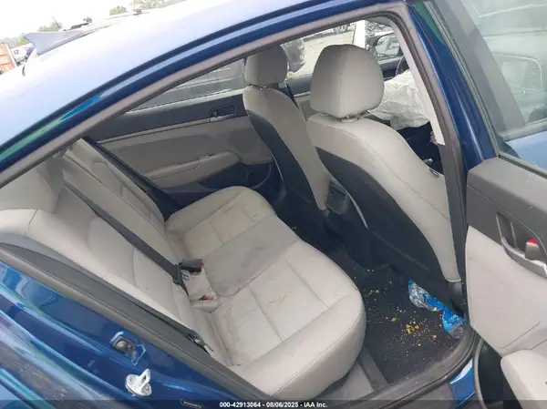 5NPD84LFXHH097921 2017 HYUNDAI ELANTRA - Image 8