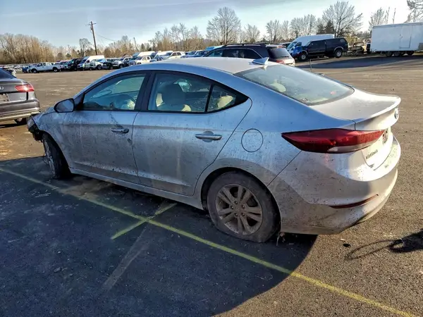5NPD84LFXHH101966 2017 HYUNDAI ELANTRA - Image 2