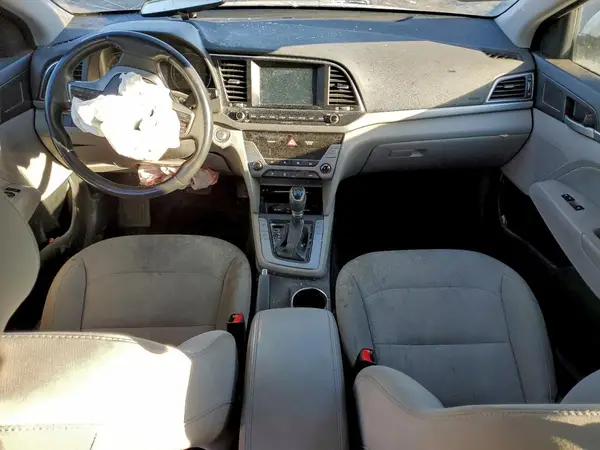 5NPD84LFXHH101966 2017 HYUNDAI ELANTRA - Image 8
