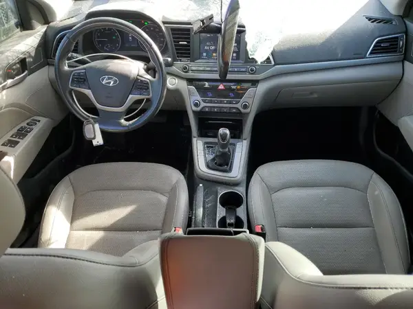 5NPD84LFXHH103491 2017 HYUNDAI ELANTRA - Image 8