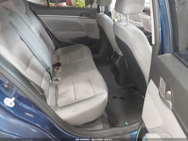 5NPD84LFXHH104253 2017 HYUNDAI ELANTRA - Image 8