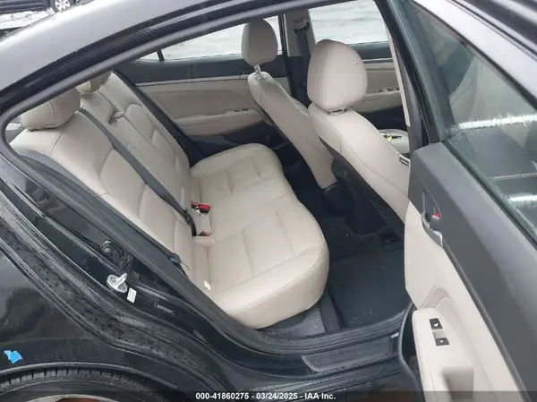 5NPD84LFXHH106004 2017 HYUNDAI ELANTRA - Image 8