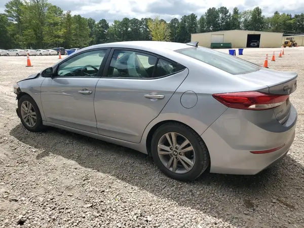 5NPD84LFXHH106052 2017 HYUNDAI ELANTRA - Image 2