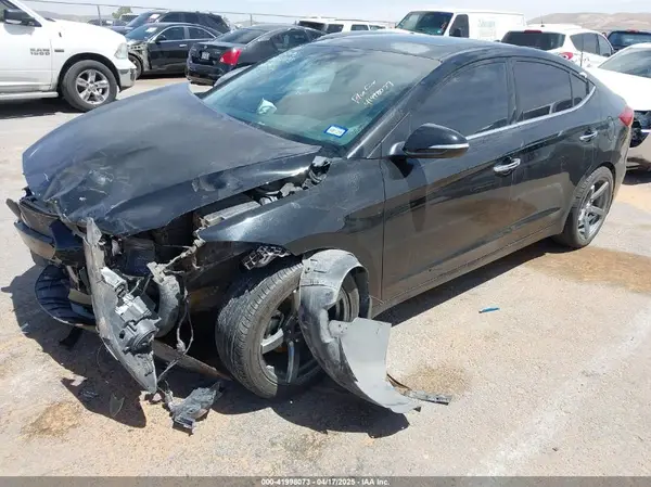 5NPD84LFXHH106620 2017 HYUNDAI ELANTRA - Image 2