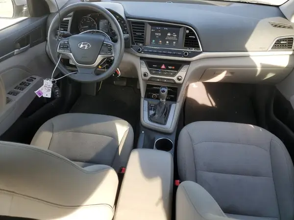 5NPD84LFXHH107072 2017 HYUNDAI ELANTRA - Image 8