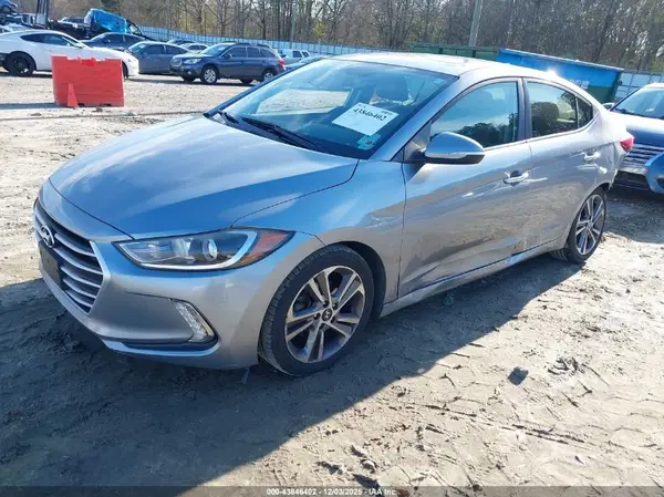 5NPD84LFXHH107086 2017 HYUNDAI ELANTRA - Image 2