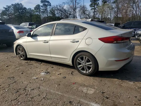 5NPD84LFXHH114393 2017 HYUNDAI ELANTRA - Image 2