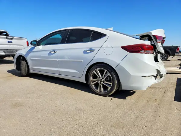 5NPD84LFXHH116483 2017 HYUNDAI ELANTRA - Image 2