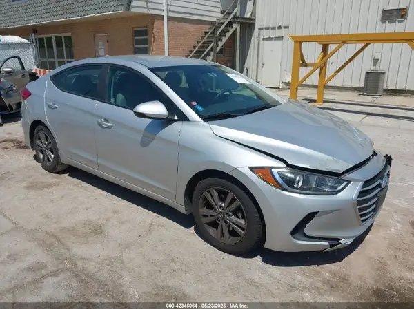 5NPD84LFXHH117309 2017 HYUNDAI ELANTRA - Image 1