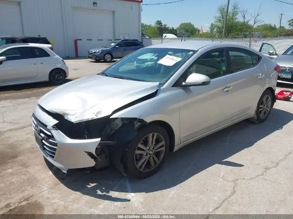 5NPD84LFXHH117309 2017 HYUNDAI ELANTRA - Image 2