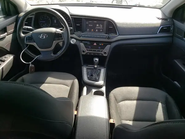5NPD84LFXHH120405 2017 HYUNDAI ELANTRA - Image 8