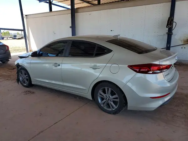 5NPD84LFXHH120775 2017 HYUNDAI ELANTRA - Image 2