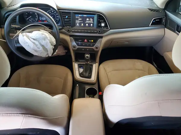 5NPD84LFXHH120775 2017 HYUNDAI ELANTRA - Image 8
