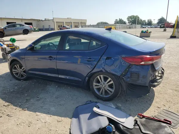 5NPD84LFXHH122302 2017 HYUNDAI ELANTRA - Image 2