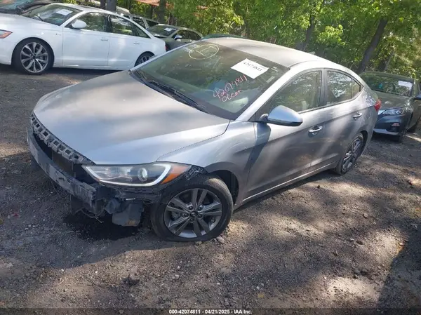 5NPD84LFXHH122431 2017 HYUNDAI ELANTRA - Image 2