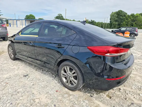 5NPD84LFXHH122932 2017 HYUNDAI ELANTRA - Image 2