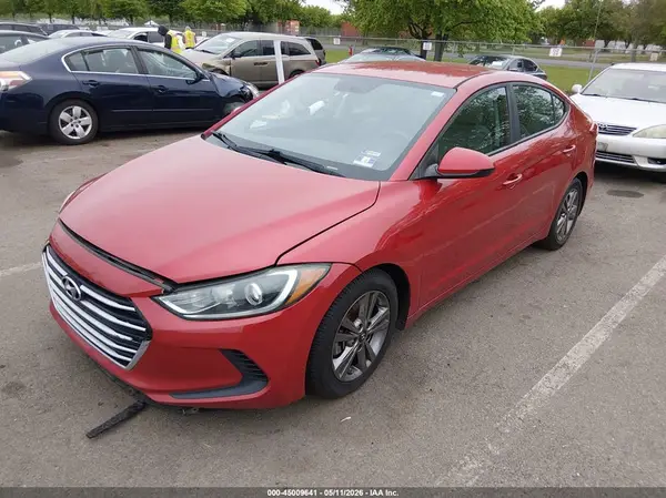 5NPD84LFXHH124695 2017 HYUNDAI ELANTRA - Image 2