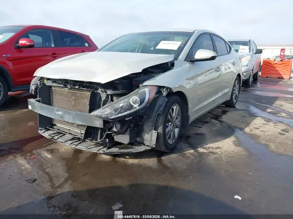 5NPD84LFXHH128665 2017 HYUNDAI ELANTRA - Image 2