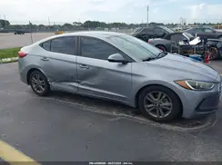 5NPD84LFXHH129461 2017 HYUNDAI ELANTRA