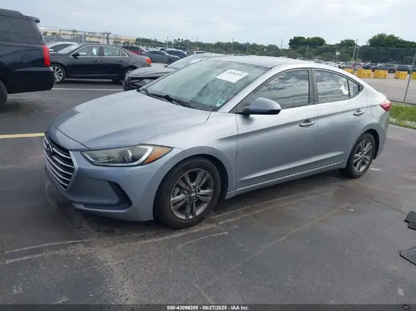 5NPD84LFXHH129461 2017 HYUNDAI ELANTRA - Image 2