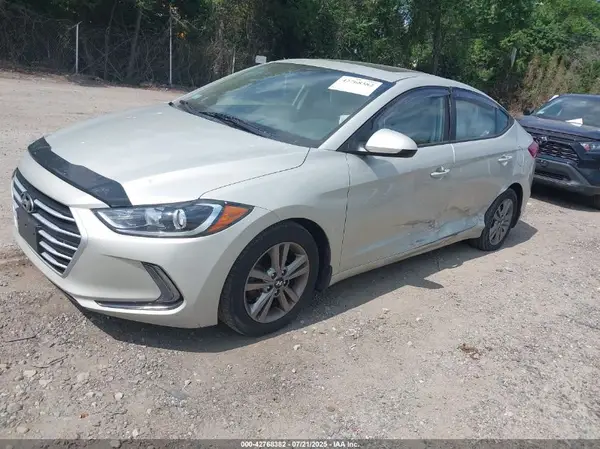 5NPD84LFXHH129685 2017 HYUNDAI ELANTRA - Image 2