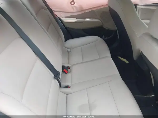 5NPD84LFXHH129685 2017 HYUNDAI ELANTRA - Image 8
