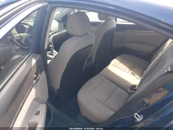 5NPD84LFXHH131114 2017 HYUNDAI ELANTRA - Image 8