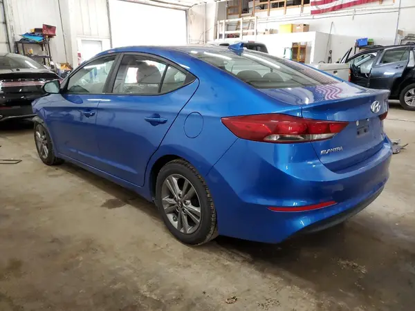 5NPD84LFXHH140492 2017 HYUNDAI ELANTRA - Image 2